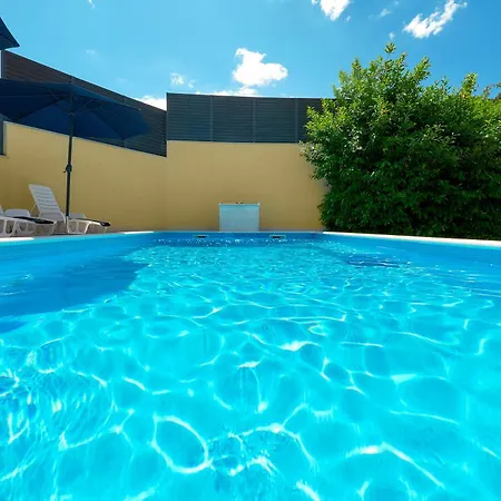 Villa Alisa *
